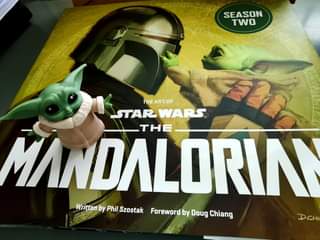 อาจเป็นรูปภาพของ ข้อความ